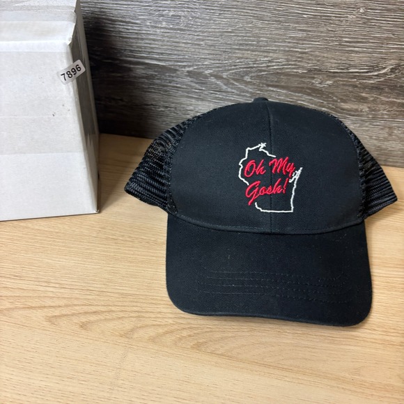Wisconsin Hat Cap Snap Back Black Oh My Gosh Funny Adjustable - Picture 9 of 9